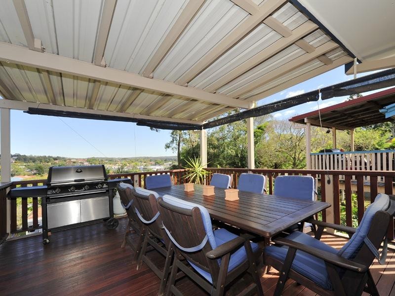 16 Bakewell Street, Mount Gravatt East QLD 4122