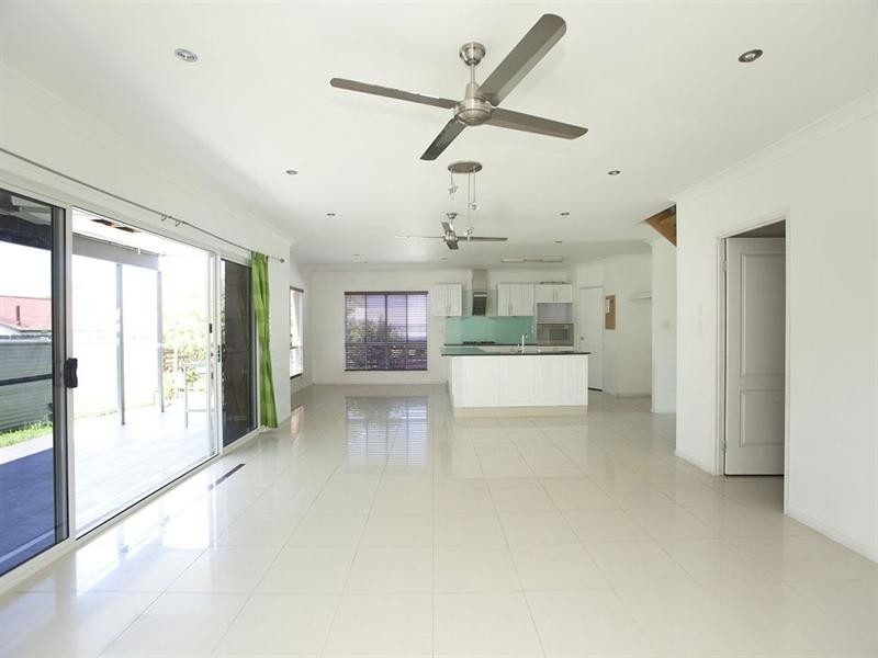 101 Gatton Street, Mount Gravatt East QLD 4122