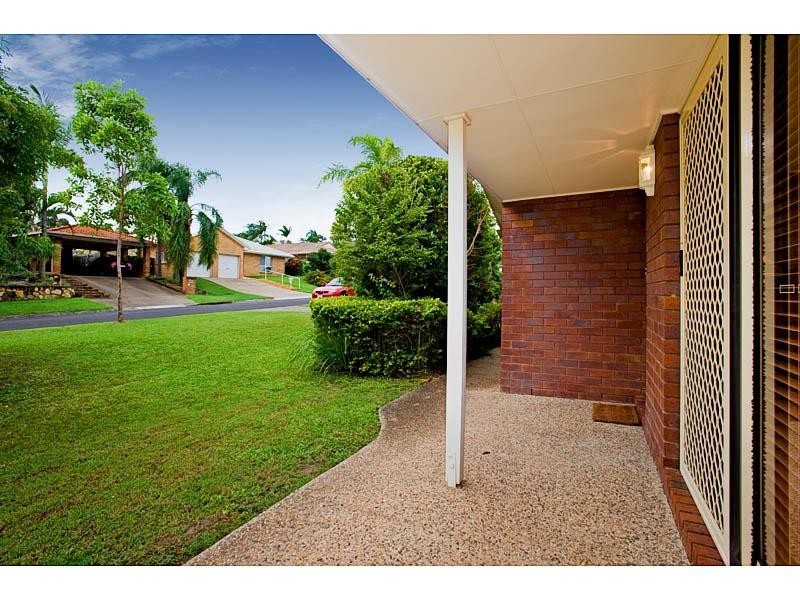 10 Pindari Crescent, Wishart QLD 4122