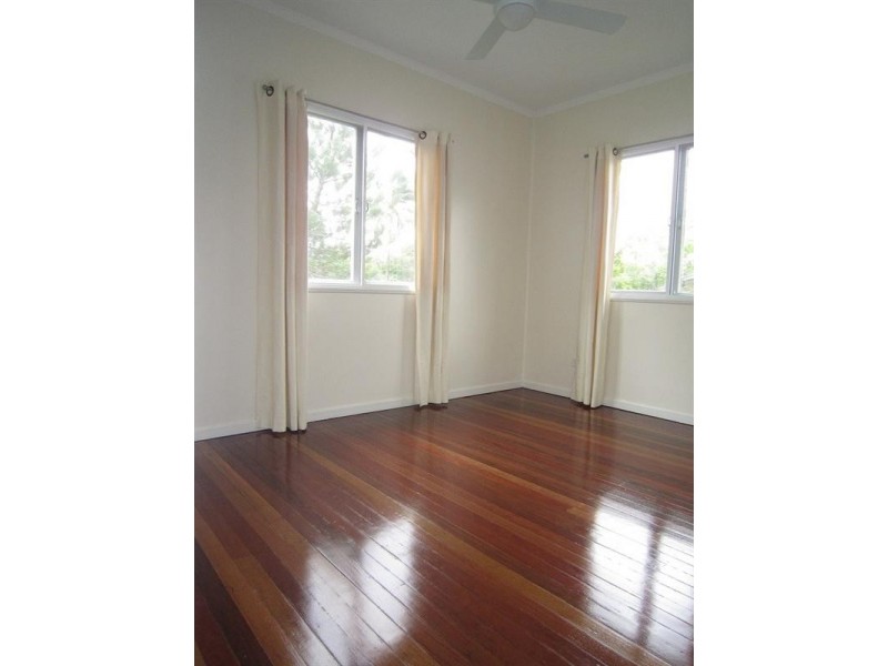 71 Perkins Street, Upper Mount Gravatt QLD 4122