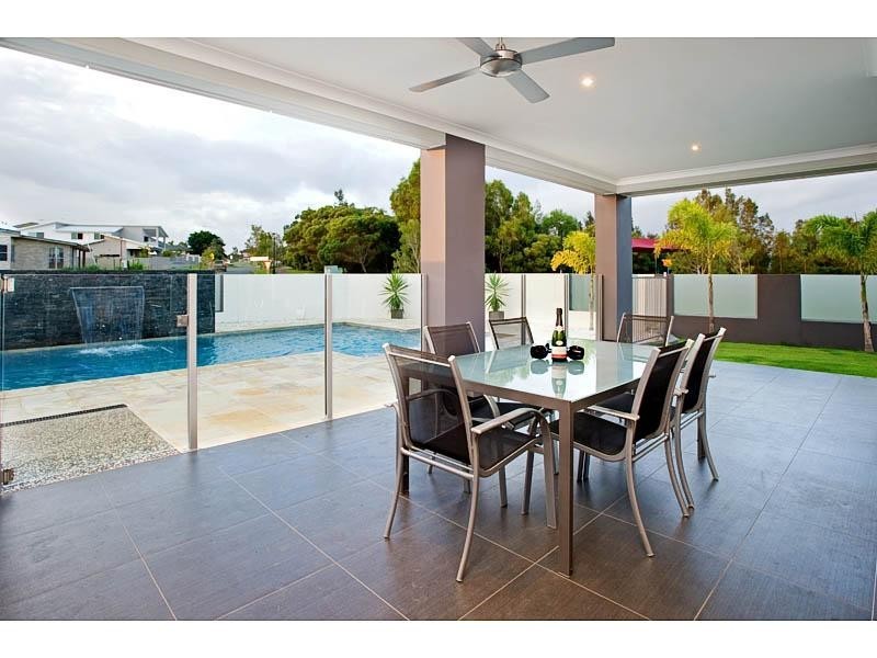 2 Barramul Place (Cnr Esplanade), Thornlands QLD 4164