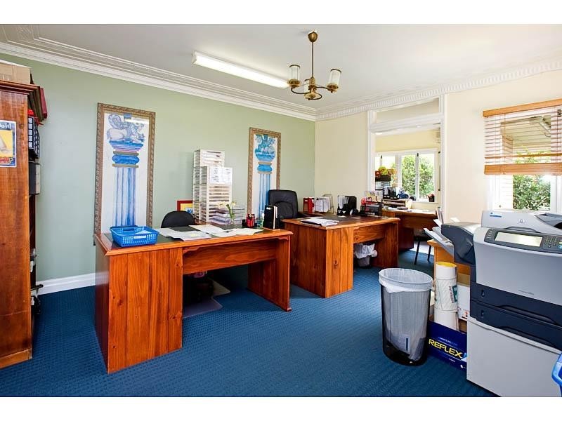 1651 Logan Road, Upper Mount Gravatt QLD 4122