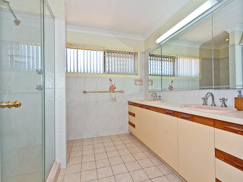 3 Epacris Close, Mount Gravatt East QLD 4122