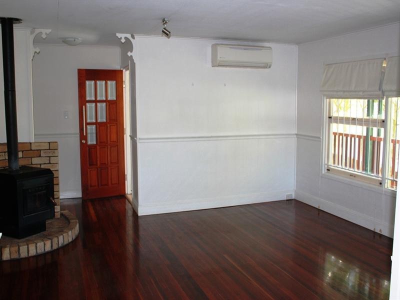 14 Biplex Street, Mansfield QLD 4122