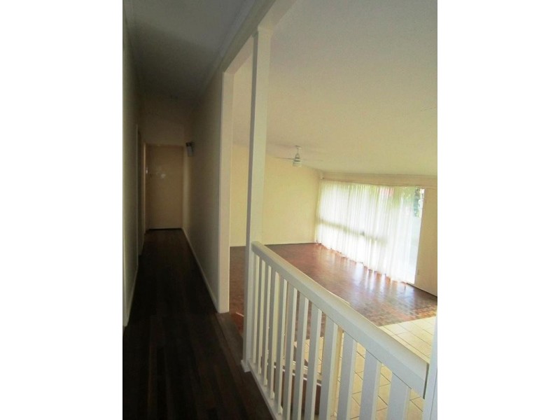 3 Westland Street, Macgregor QLD 4109