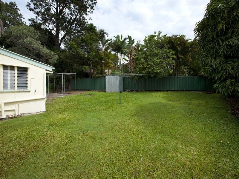 71 Wemvern Street, Upper Mount Gravatt QLD 4122