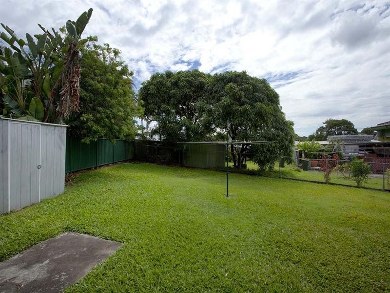 71 Wemvern Street, Upper Mount Gravatt QLD 4122