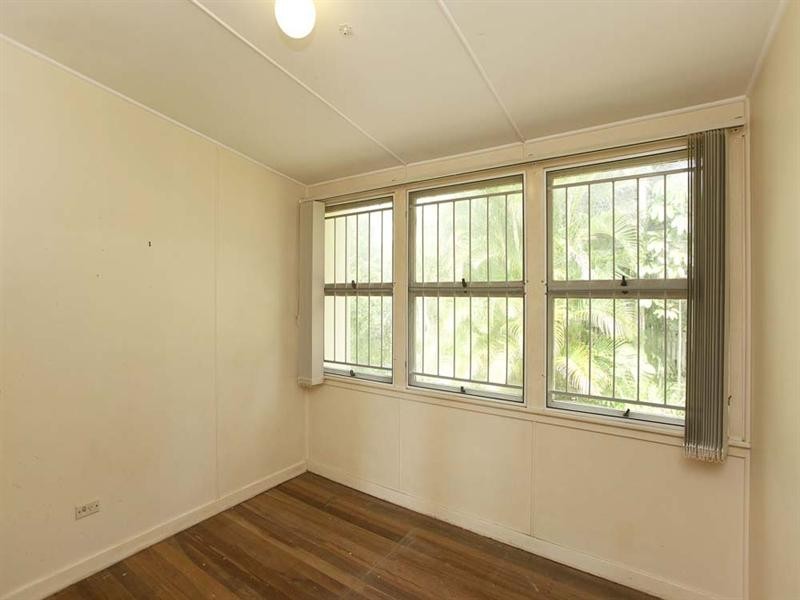 71 Wemvern Street, Upper Mount Gravatt QLD 4122