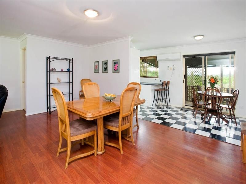 22 Tahan Crescent, Tanah Merah QLD 4128