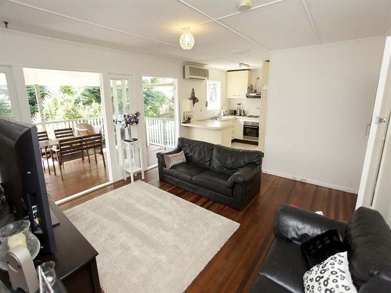 18 Allinga Street, Mount Gravatt East QLD 4122