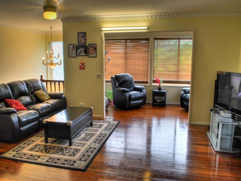 18 Morialta Street, Mansfield QLD 4122