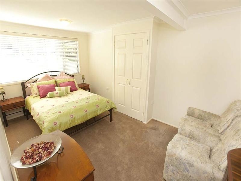 11 Thornhill Street, Springwood QLD 4127