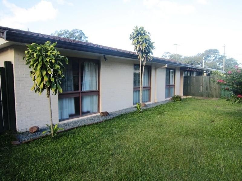 3 Sheraton Street, Macgregor QLD 4109