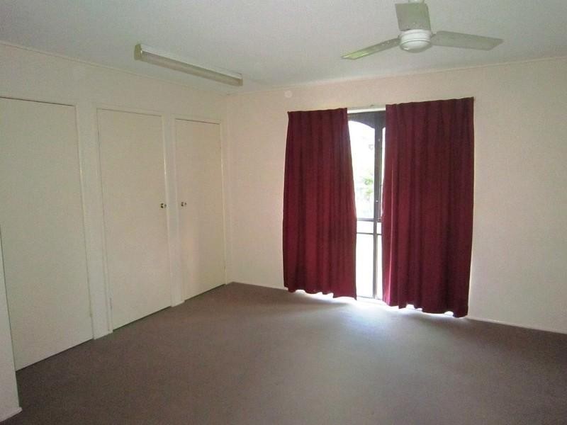 3 Sheraton Street, Macgregor QLD 4109