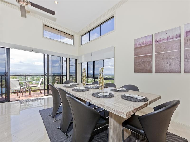 . Treacher Street, Upper Mount Gravatt QLD 4122