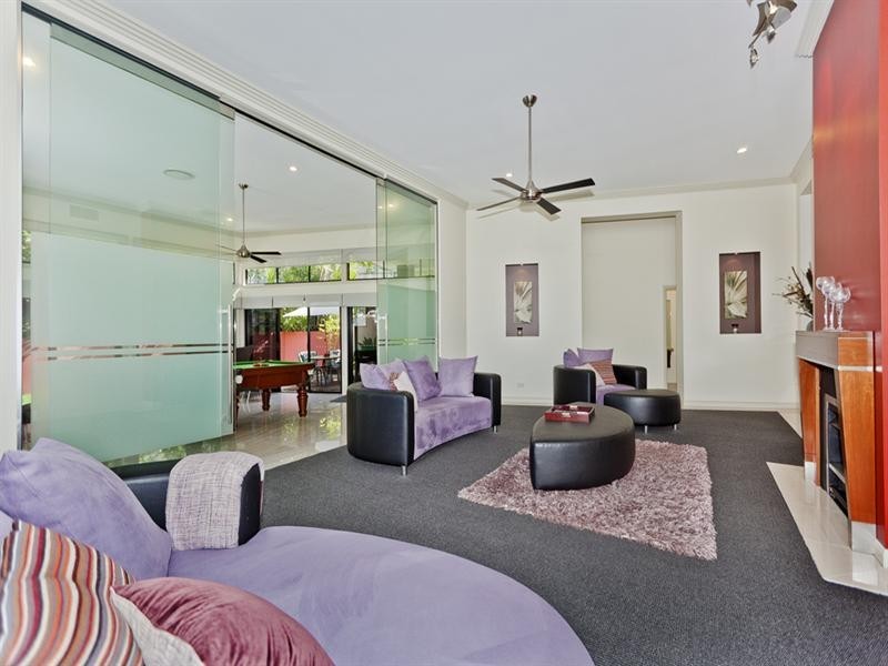 . Treacher Street, Upper Mount Gravatt QLD 4122