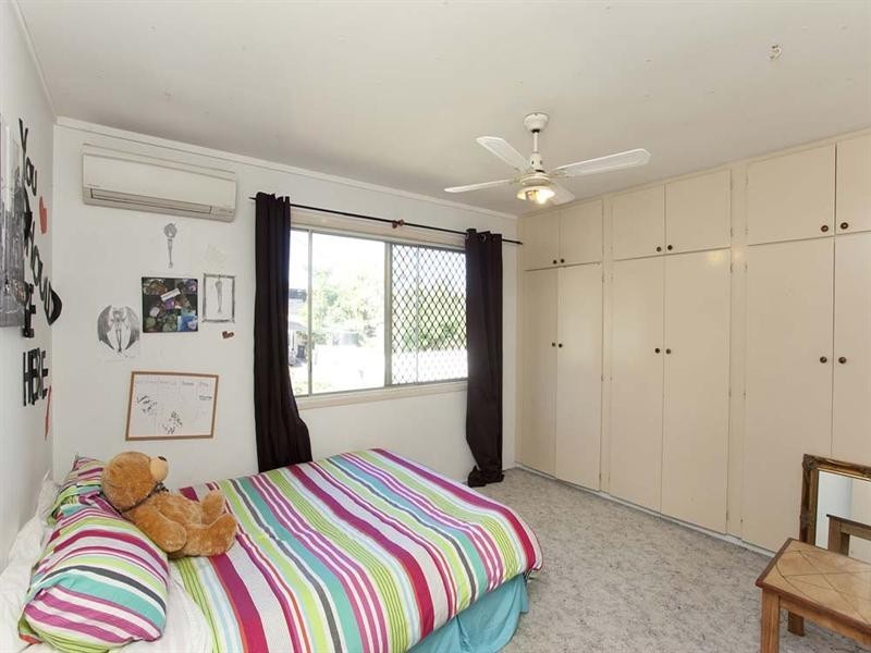 101 Wadley Street, Macgregor QLD 4109