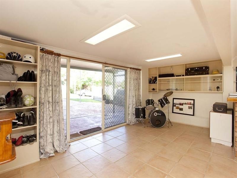 101 Wadley Street, Macgregor QLD 4109