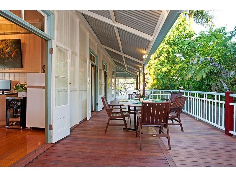 60 Bulimba Street, Bulimba QLD 4171