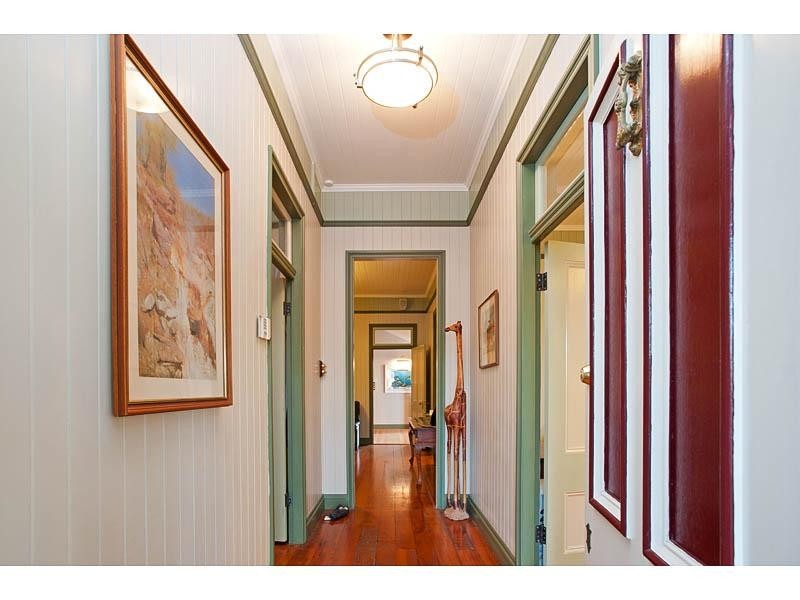 60 Bulimba Street, Bulimba QLD 4171