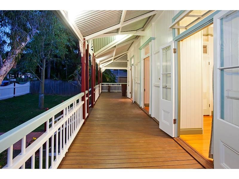 60 Bulimba Street, Bulimba QLD 4171
