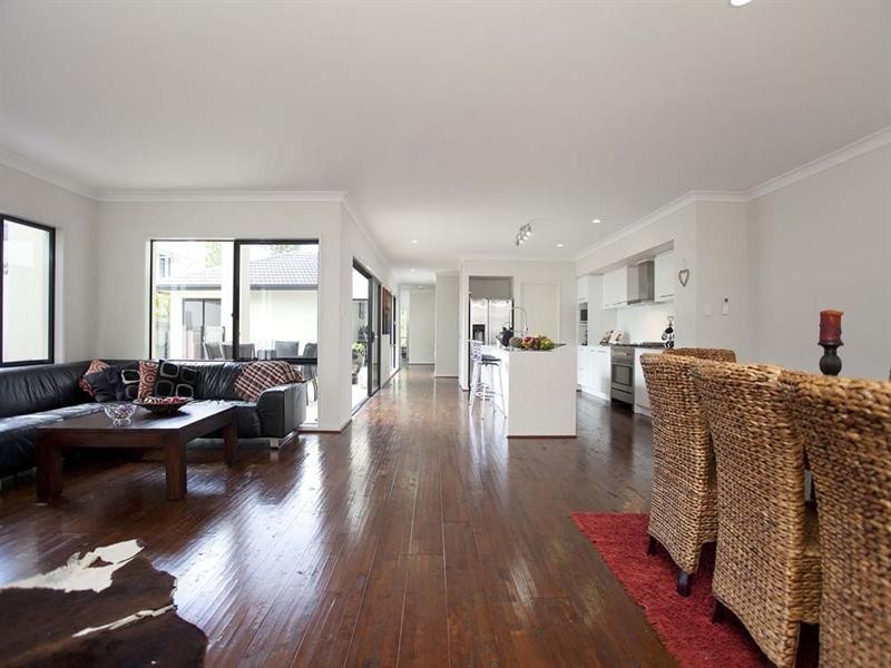 331 Wishart Road, Wishart QLD 4122