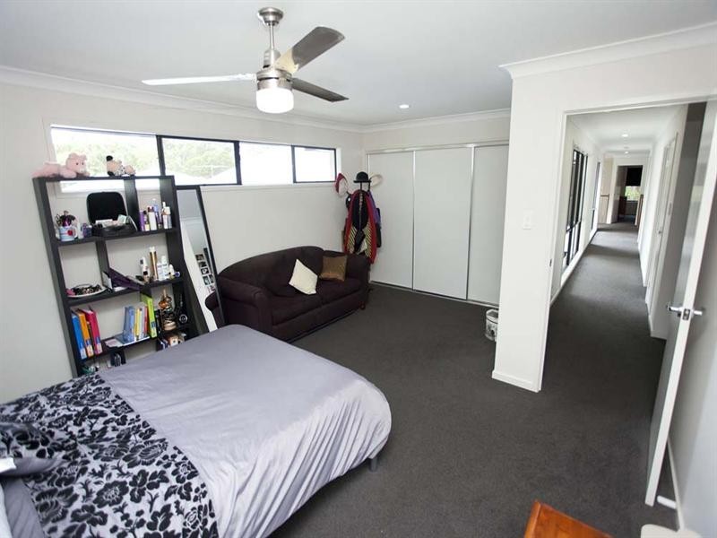 331 Wishart Road, Wishart QLD 4122