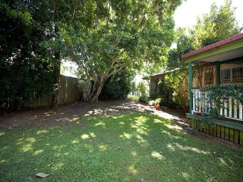 14 Biplex Street, Mansfield QLD 4122