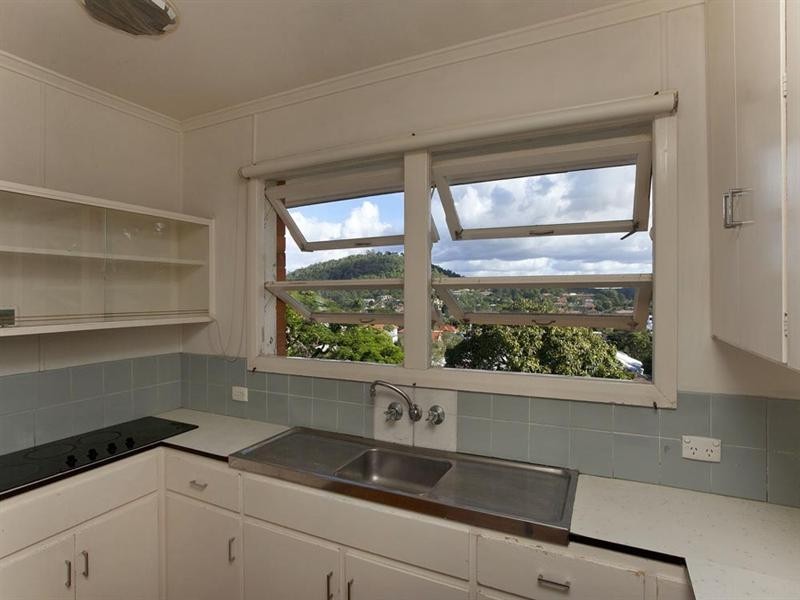 24 Bakewell Street, Mount Gravatt East QLD 4122