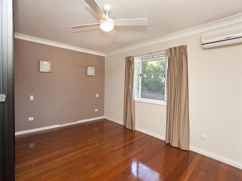 24 Bakewell Street, Mount Gravatt East QLD 4122