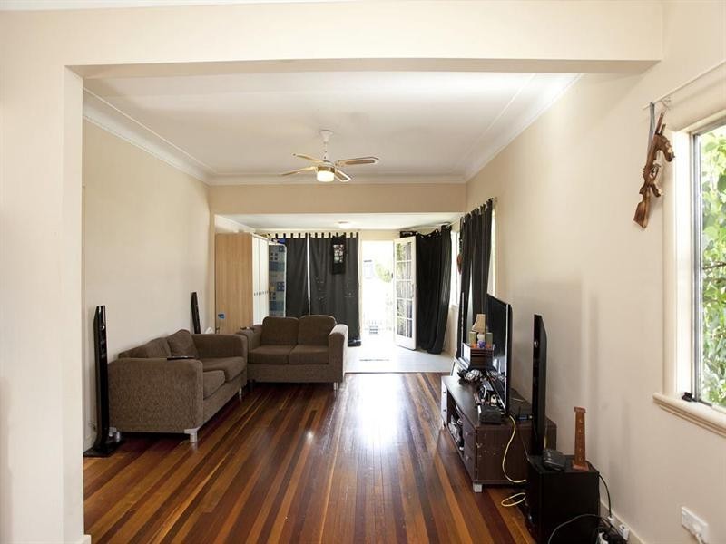 35 Hicks Street, Mount Gravatt East QLD 4122