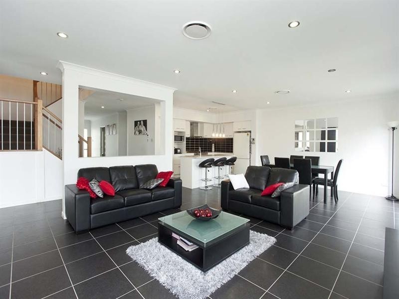 217 Ham Road, Wishart QLD 4122