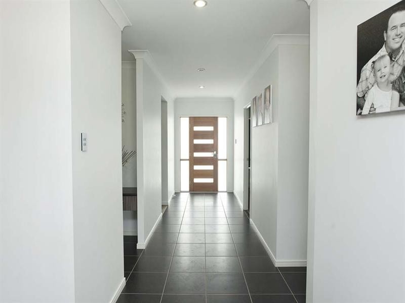 217 Ham Road, Wishart QLD 4122