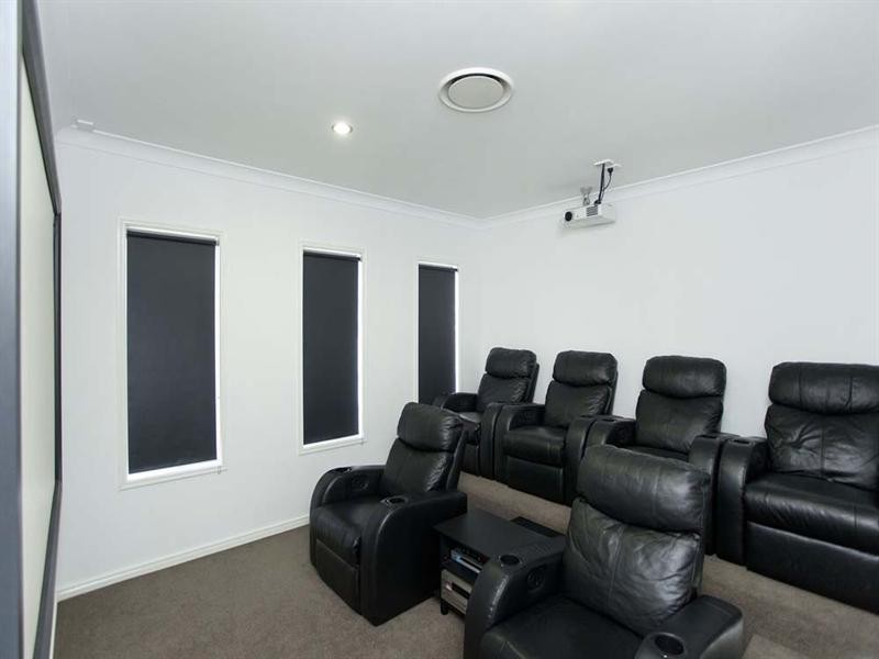 217 Ham Road, Wishart QLD 4122