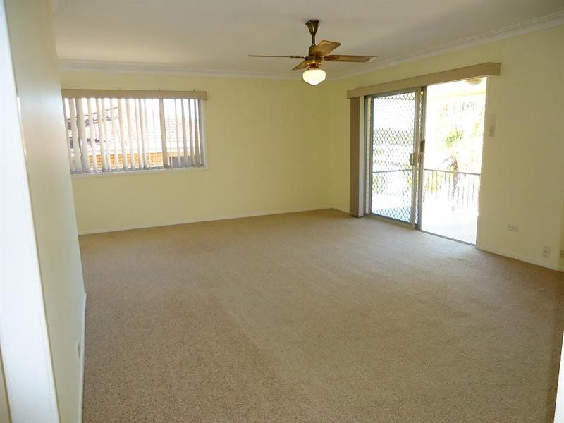 16 Novello Street, Mansfield QLD 4122