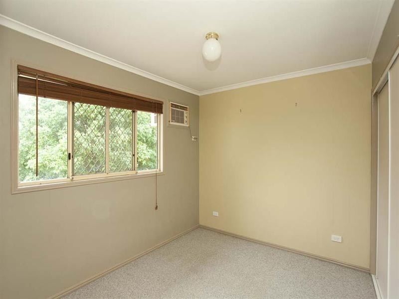 12/10 Adrian Place, Wishart QLD 4122