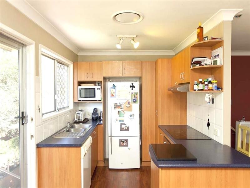 21 Karoonda Crescent, Rochedale South QLD 4123