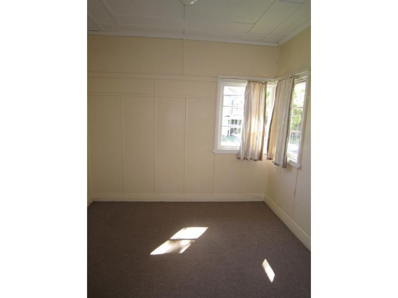 42 Freda Street, Upper Mount Gravatt QLD 4122