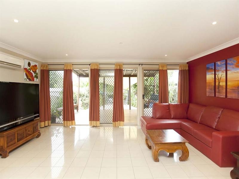 61 Kempsie Road, Upper Mount Gravatt QLD 4122