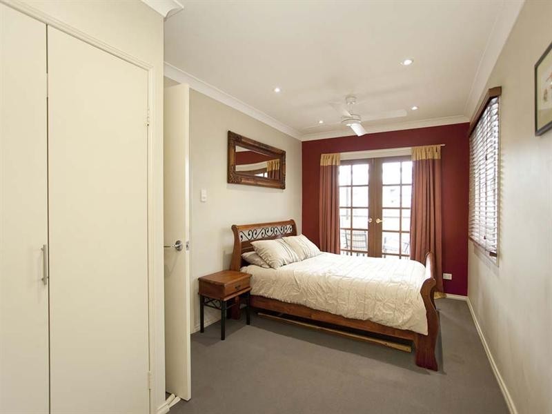 61 Kempsie Road, Upper Mount Gravatt QLD 4122