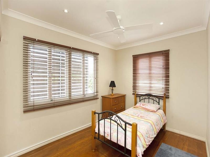 61 Kempsie Road, Upper Mount Gravatt QLD 4122