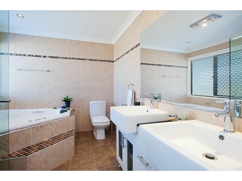 2 Elsie Close, Kuraby QLD 4112