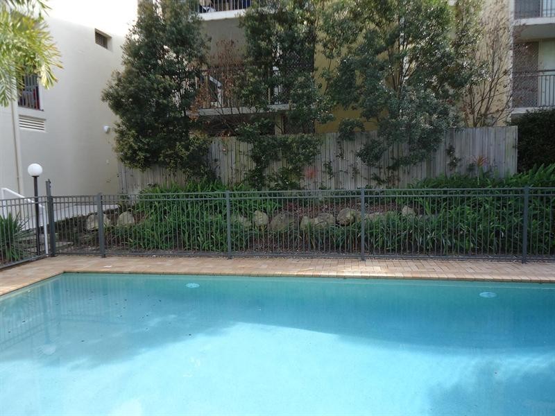 13/8 Mascar Street, Upper Mount Gravatt QLD 4122