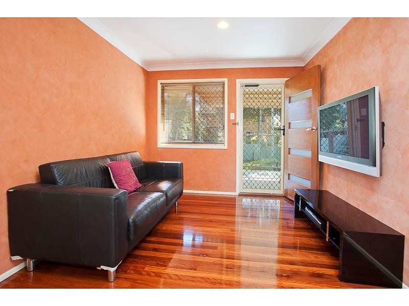 18 Fulton Street, Wishart QLD 4122