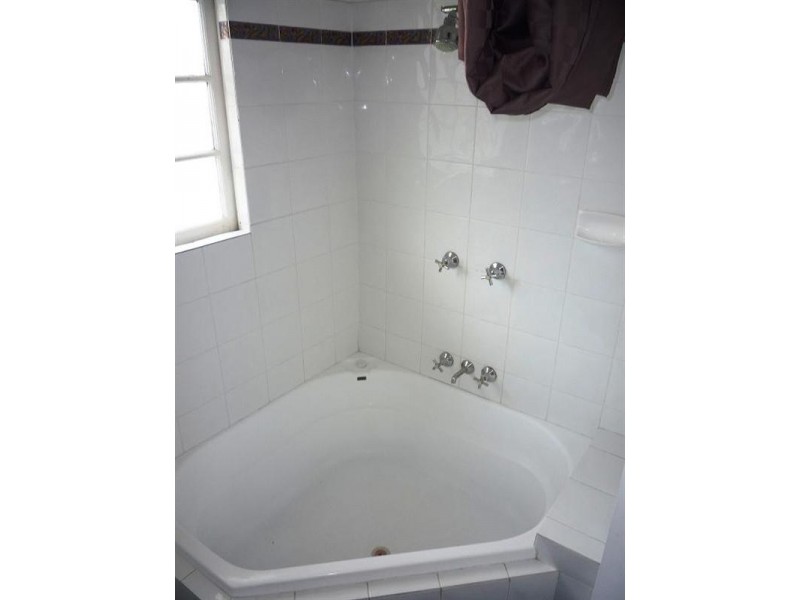 16 Bothwell Street, Mount Gravatt East QLD 4122