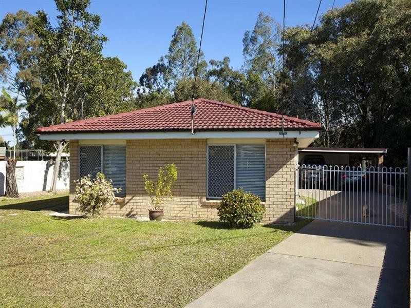 4 Sheraton Street, Macgregor QLD 4109