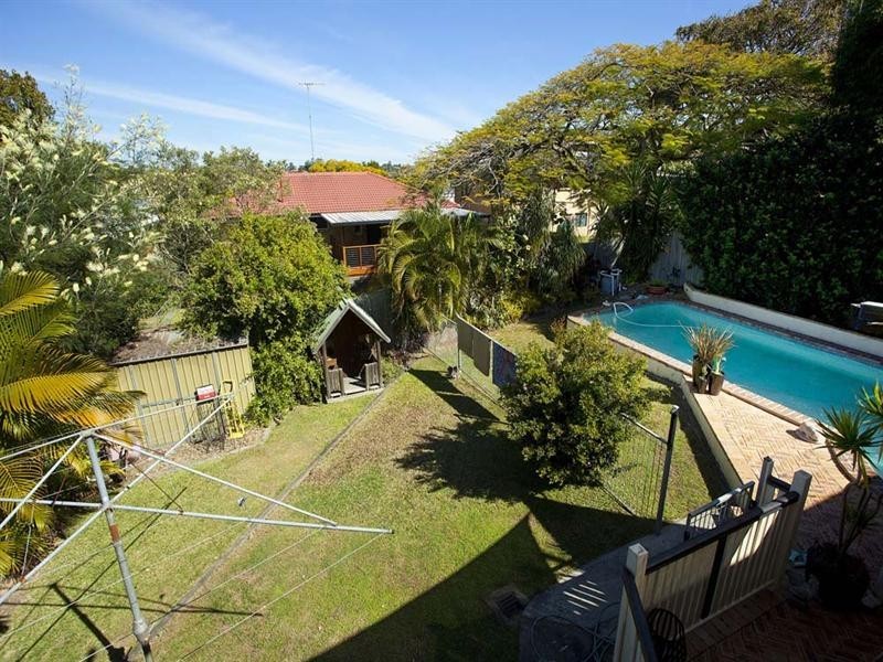 30 Menkira Street, Mansfield QLD 4122