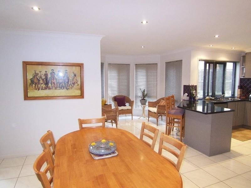 23a Apple Blossom Place, Eight Mile Plains QLD 4113