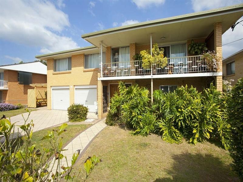 11 Doone Street, Macgregor QLD 4109