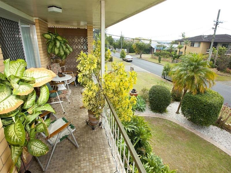 11 Doone Street, Macgregor QLD 4109